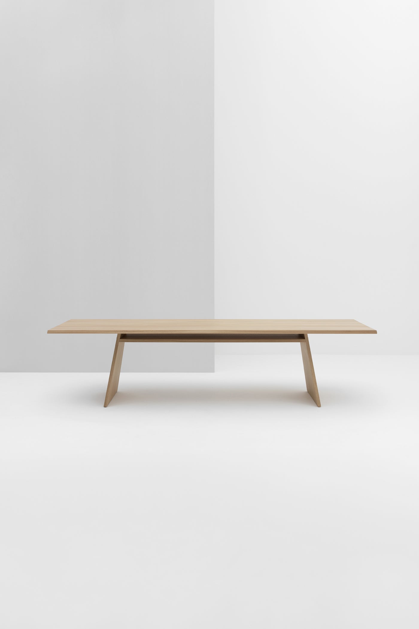 Grande table à manger Design Cruso 300cm en chêne massif